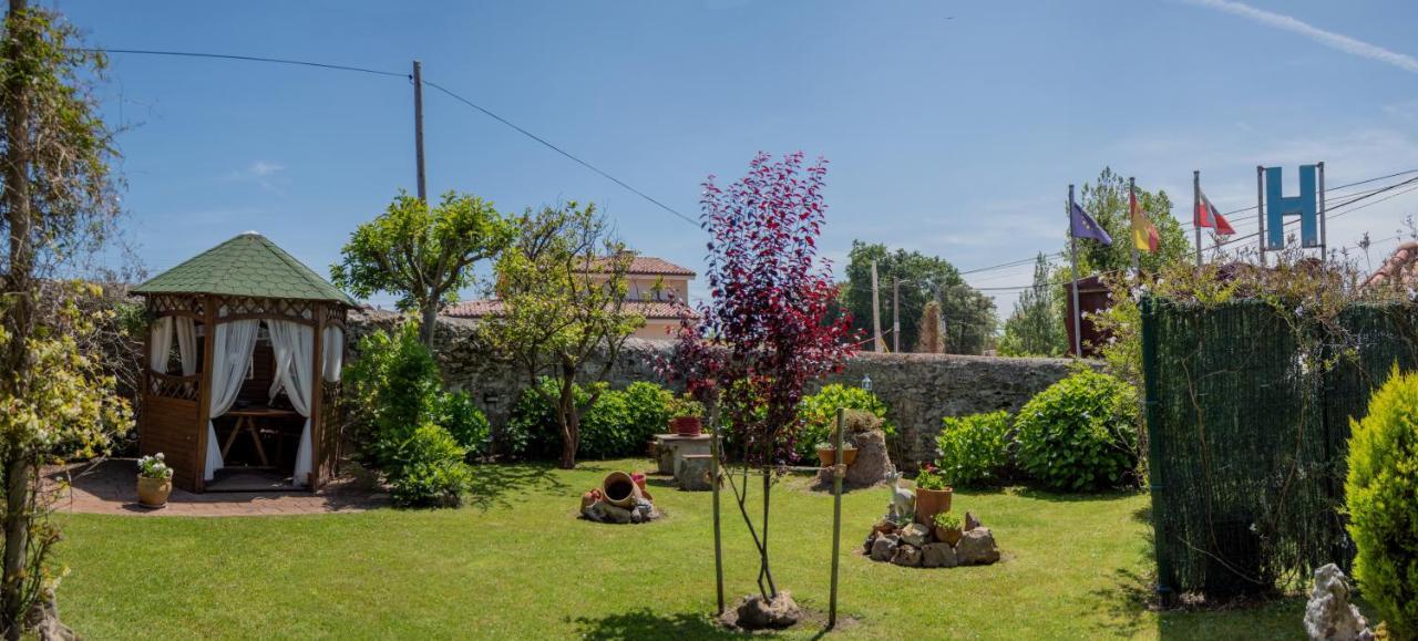 Hosteria Las Fuentes Рубайо Экстерьер фото