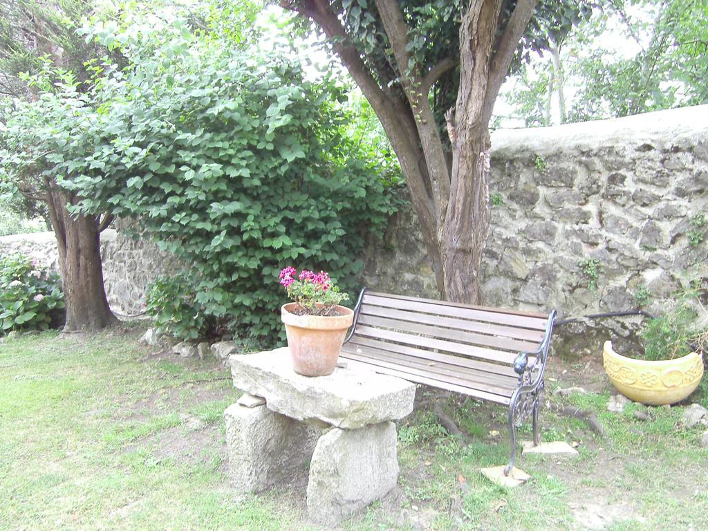 Hosteria Las Fuentes Рубайо Экстерьер фото